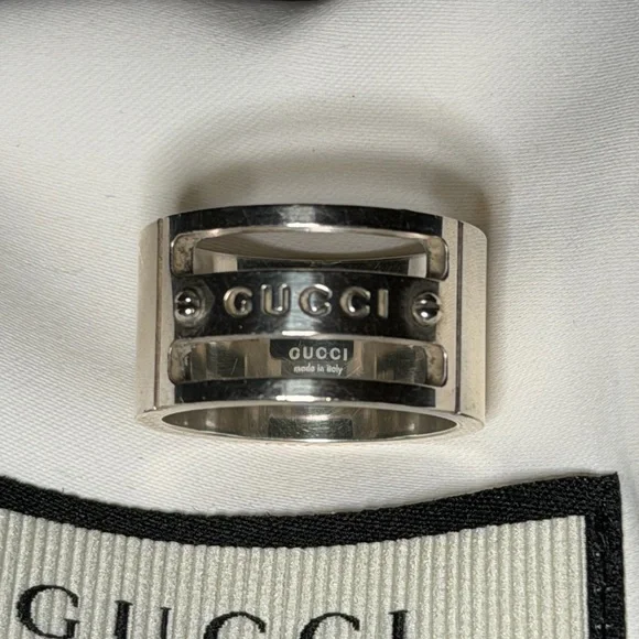 Authentic GUCCI - Ring - 925 silver size 7.75 with box and COA. - Picture 4 of 12